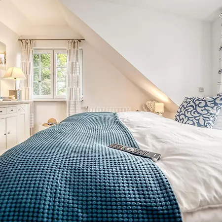 Rosenberg 27 * Zingst